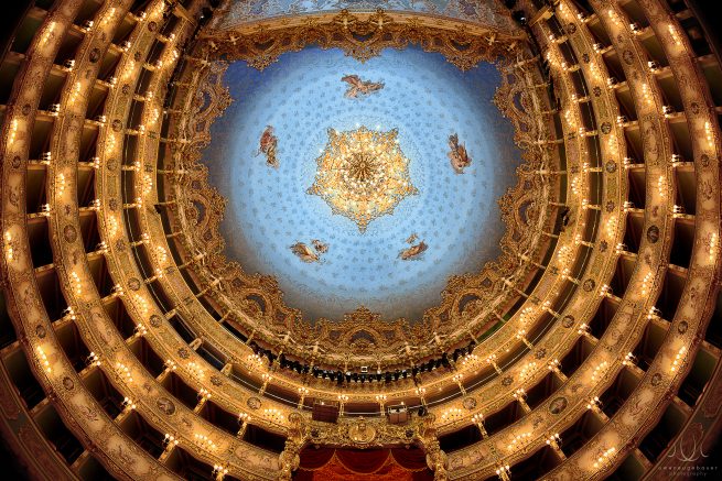 Uwe Neugebauer: The Eye Of The Phoenix [Venice, Italy]